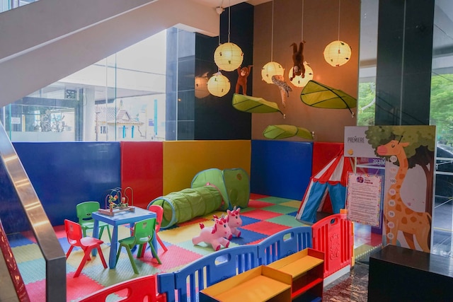 プレミアぺカンバル