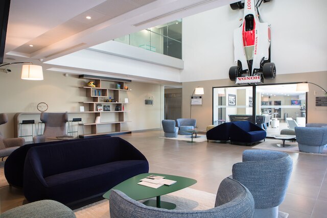 グランプリ ホテル&レストラン