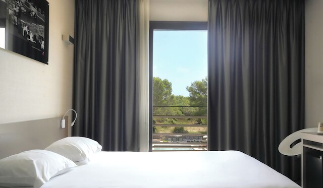 グランプリ ホテル&レストラン