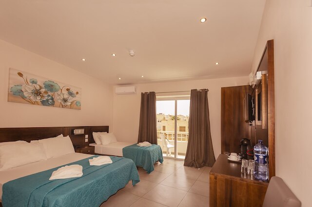 セルビオーラ ホテル