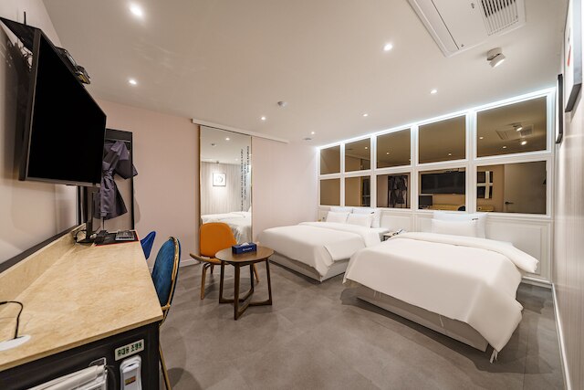 ホテル ミレニアム