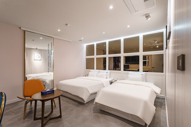 ホテル ミレニアム