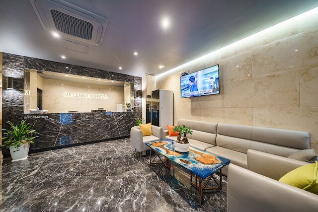 ホテル ミレニアム