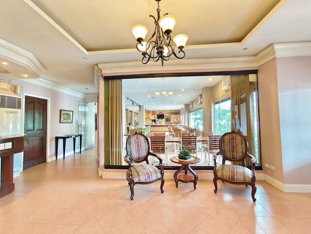 カーサ レティカ ビジネス イン