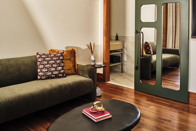 ザ クローフォード ホテル