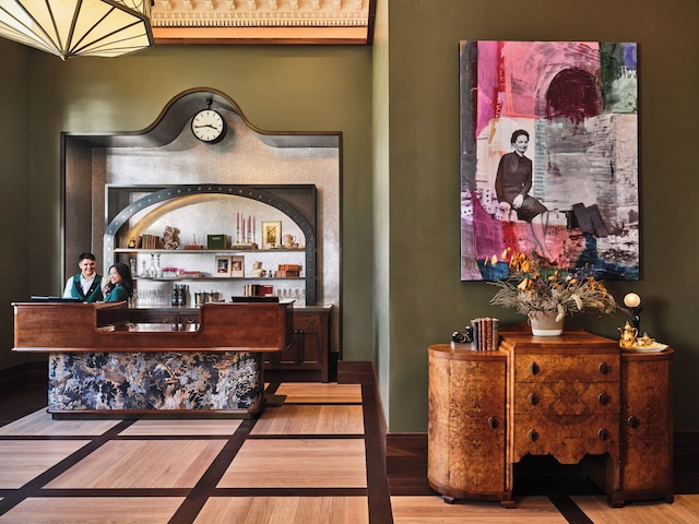 ザ クローフォード ホテル