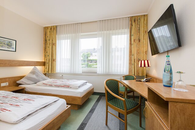 ホテル アム デュッセルドルファー プラッツ