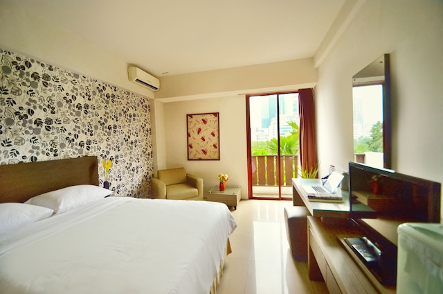 ラスナ マンション