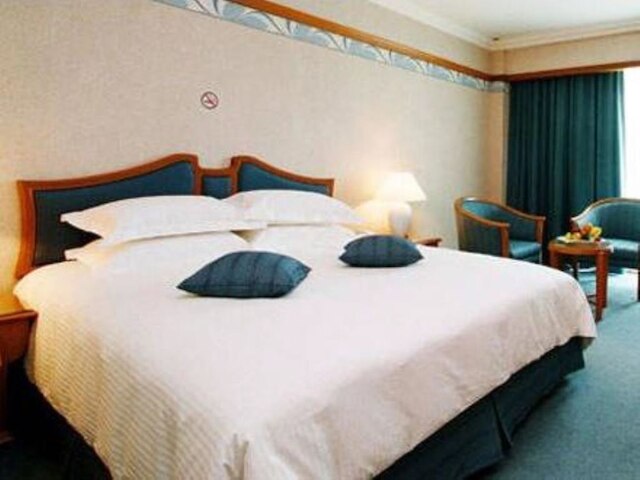 グランド パレス ホテル