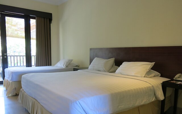 ラダ バリ ホテル