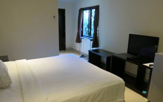 ラダ バリ ホテル