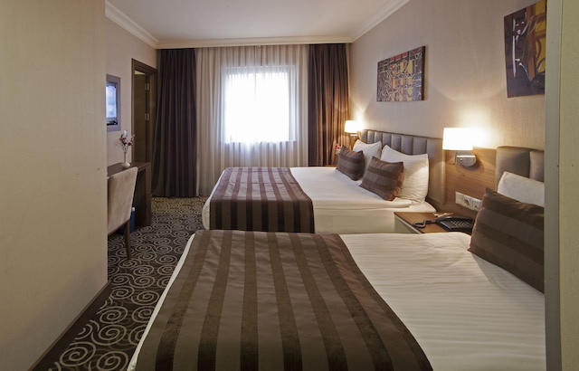 デルタ ホテル イスタンブール