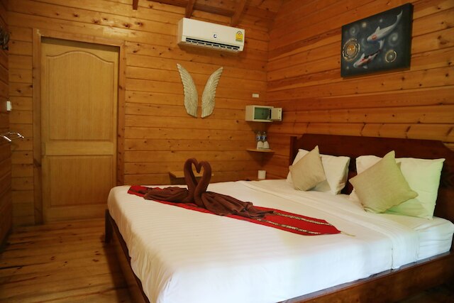 ログホーム ブティック