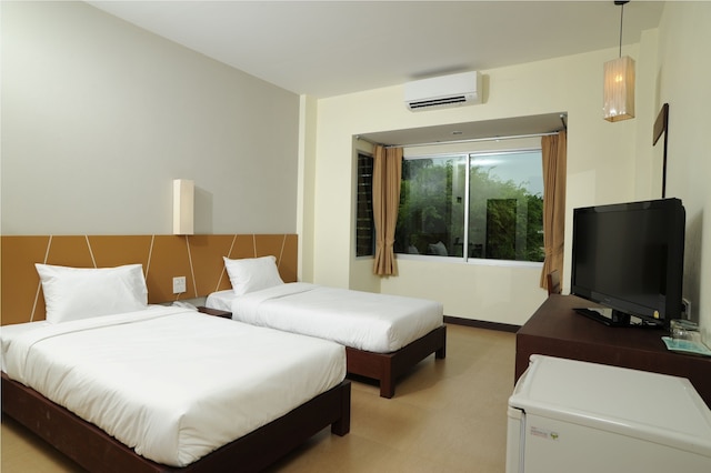 マウィン ホテル