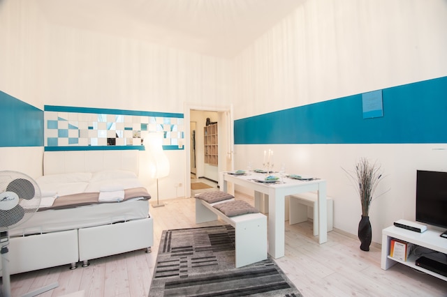 ロイヤ ルリゾート アパートメンツ ウエストバンホフ