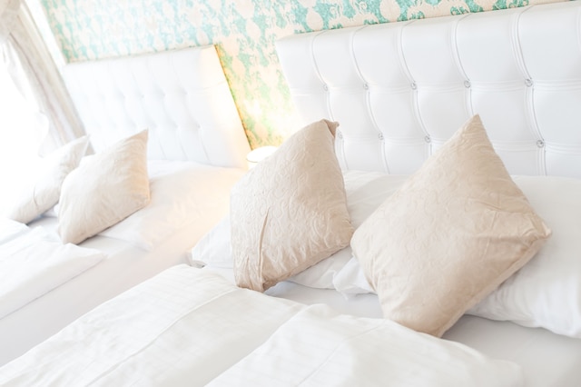 ロイヤ ルリゾート アパートメンツ ウエストバンホフ