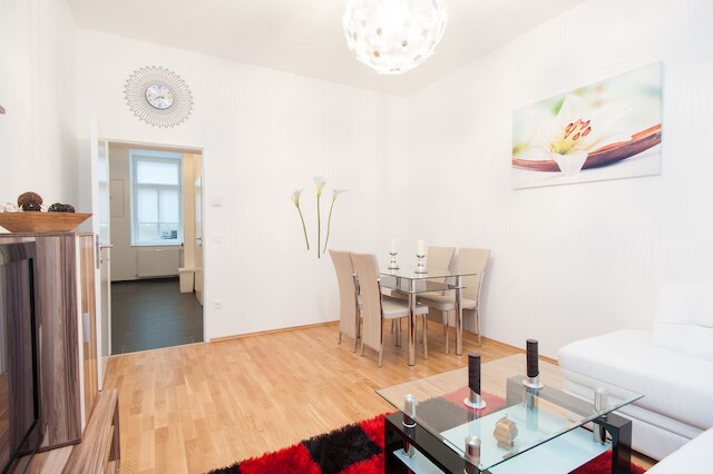 ロイヤル リゾート アパートメンツ プフスバウムガッセ