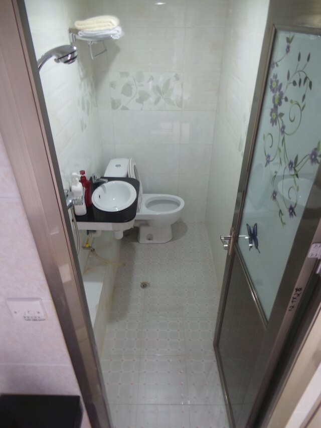 ユエ カ ホテル (中港裕家酒店)