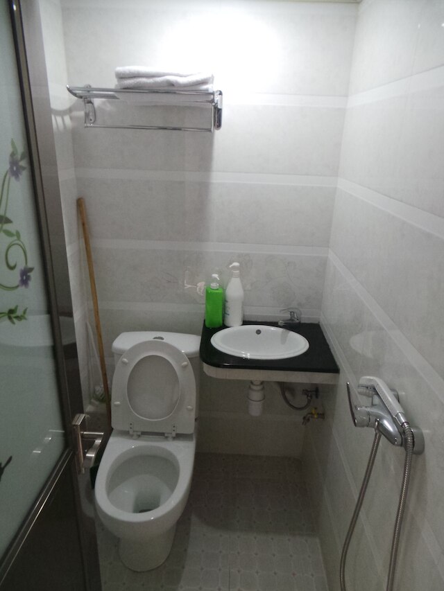 ユエ カ ホテル (中港裕家酒店)