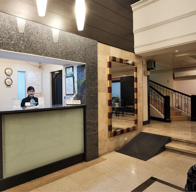 ファーサル ホテル マラカス