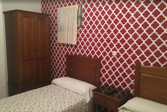 ホスタル MYD ロス ペラレス