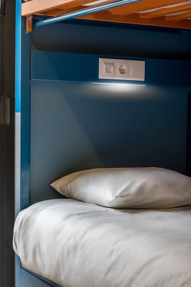 ラトループ ポブレノウ ビーチ