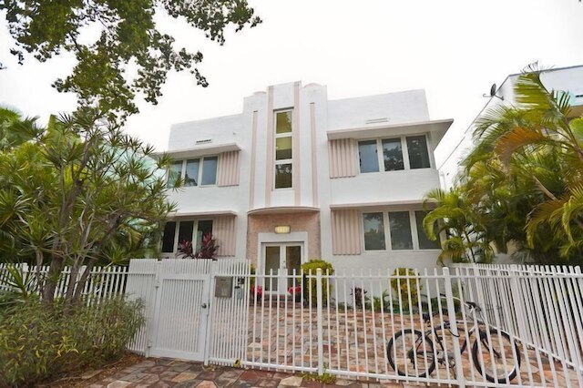 ラグジュアリー スター スイート