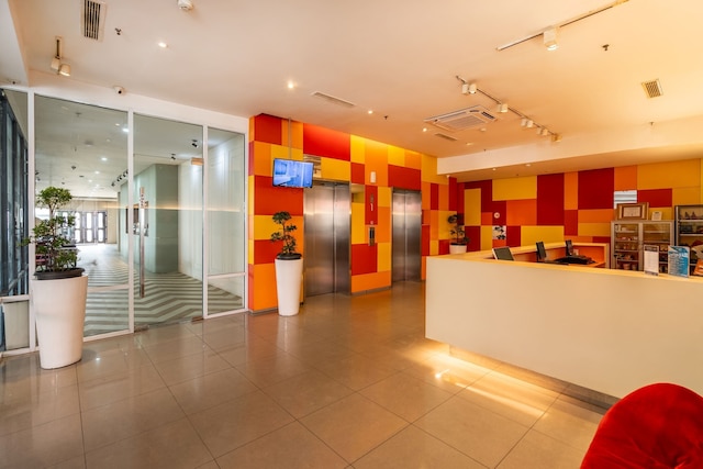 アルゴリズマホテル