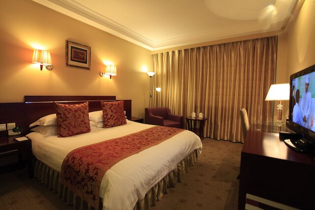 オーバーシーズ チャイニーズ インターナショナル ホテル (青島華僑国際飯店)