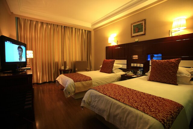 オーバーシーズ チャイニーズ インターナショナル ホテル (青島華僑国際飯店)