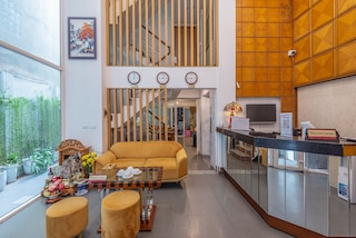 ゴールデンサンシャインヴィラホテルアンドトラベル