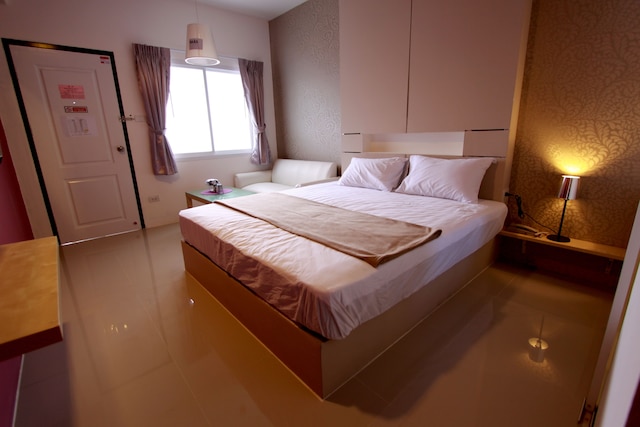 ベアリング 26 ホテル