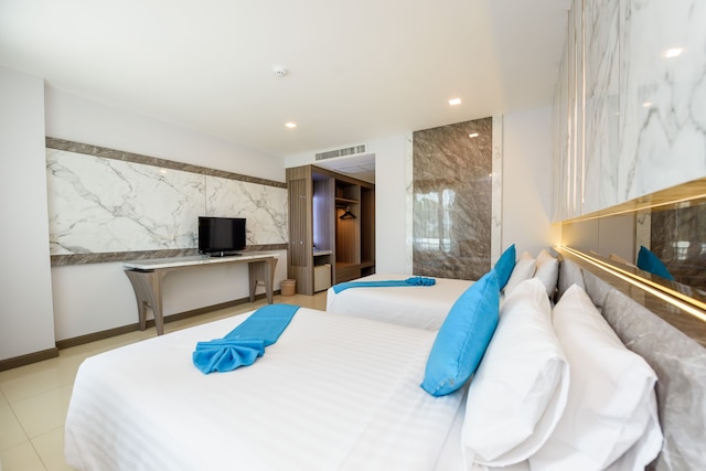 クリスタルパレスラグジュアリーホテル