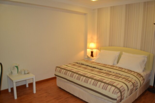 ゴールデン スイーツ ホテル