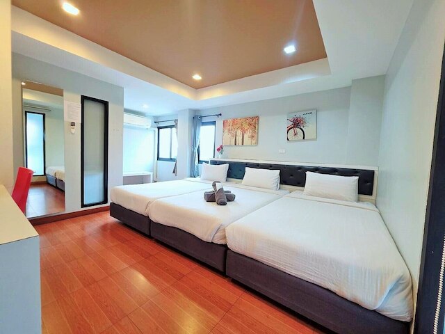 マ ノン ノント ホテル & アパートメント