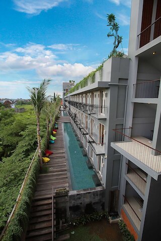 フリー・バリ・エコービーチ