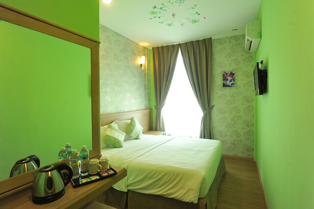 ザ エクスプローラー