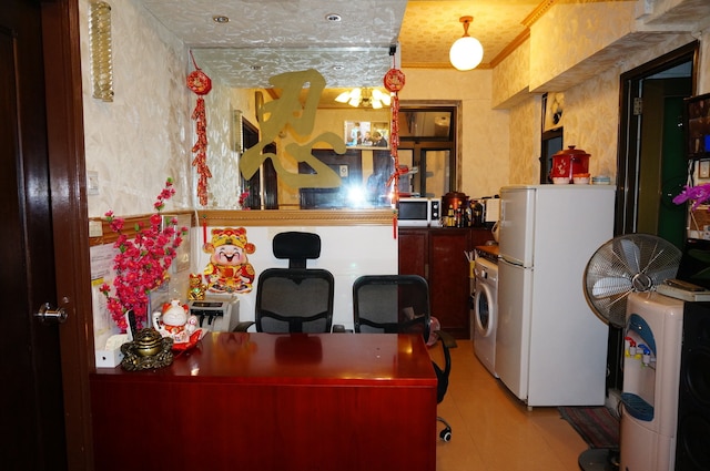 ラッキー ホステル