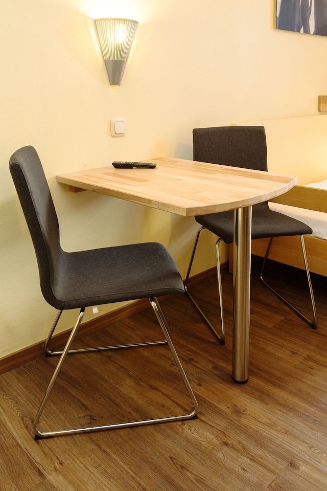 ユーロユースホテル