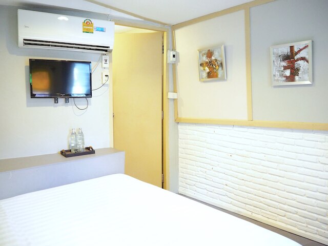 ステイ ウィズ ミー ゲストハウス