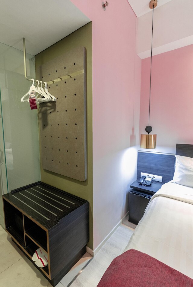 ブリッツ ホテル プリ インダ