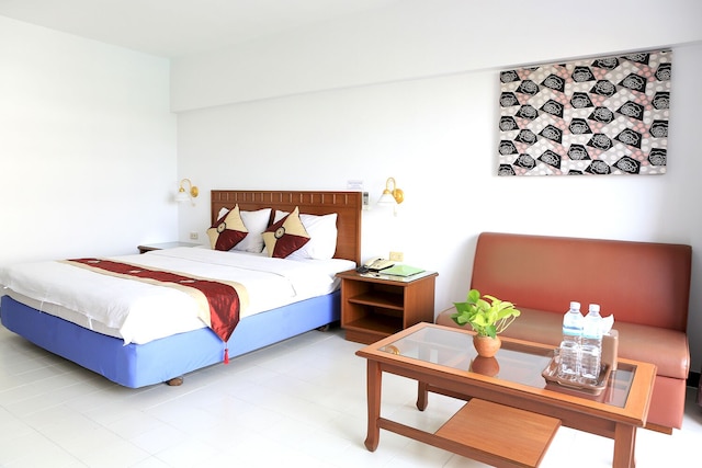 エル・エー・タワーホテル