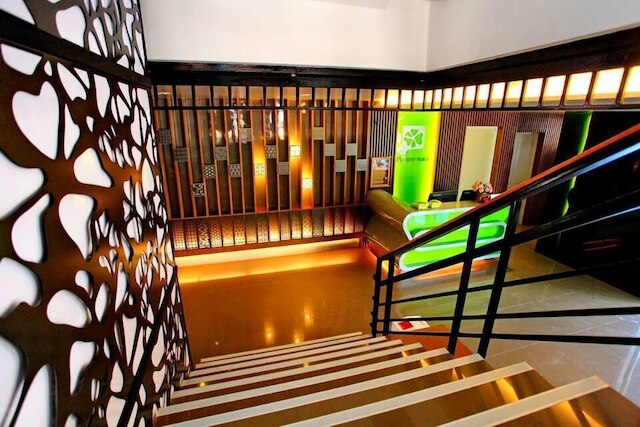 トンコク ホテル