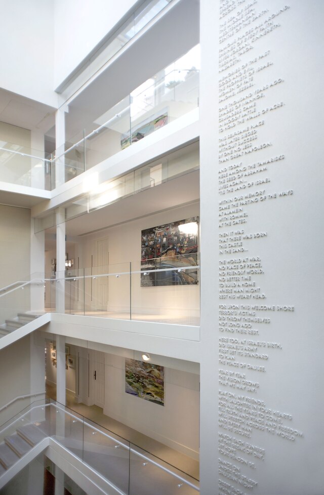 ザ ノーマン テル アビブ