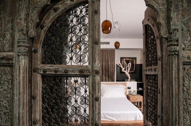 Sevenmaze Charming House