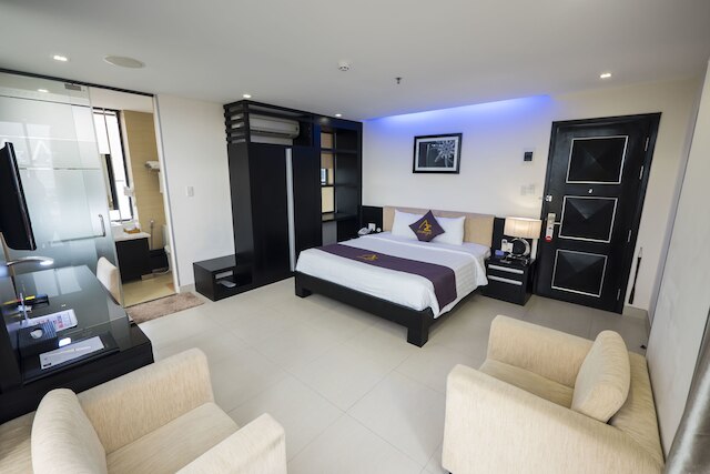 東屋ホテル ダナン