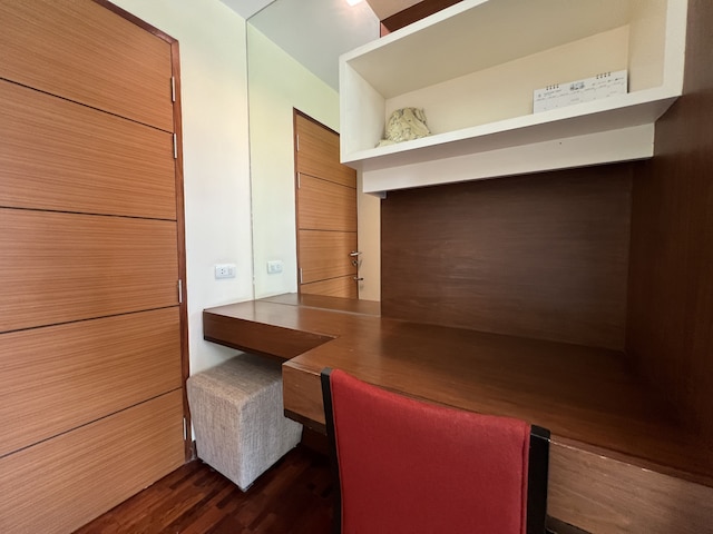 シーロム フォレスト エクスクルーシブ レジデンス