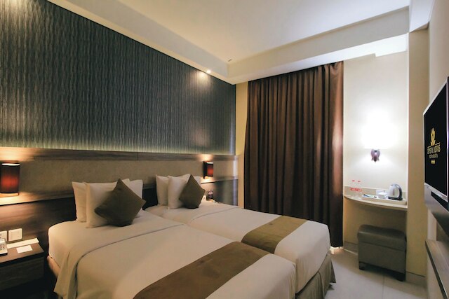 クリスタル ロータス ホテル ジョグジャカルタ