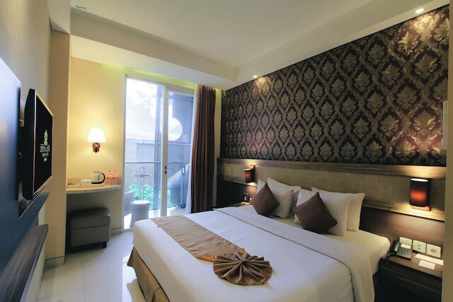 クリスタル ロータス ホテル ジョグジャカルタ