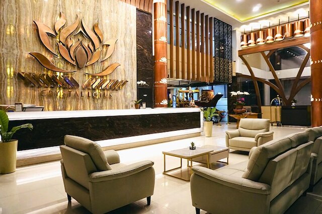 クリスタル ロータス ホテル ジョグジャカルタ